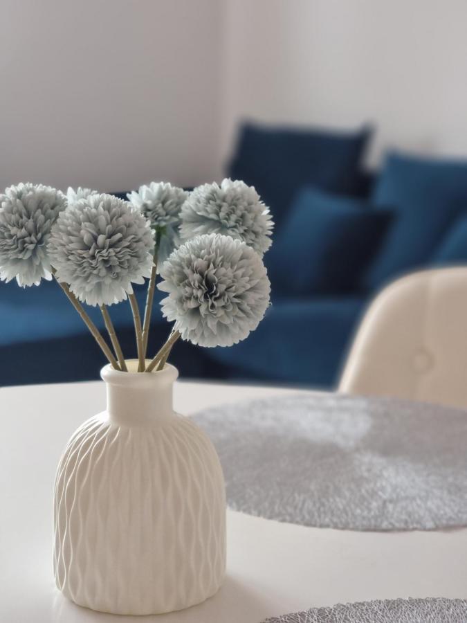 Modern & Cozy Apartment Near Hockey & Football Arena Bratislava Dış mekan fotoğraf