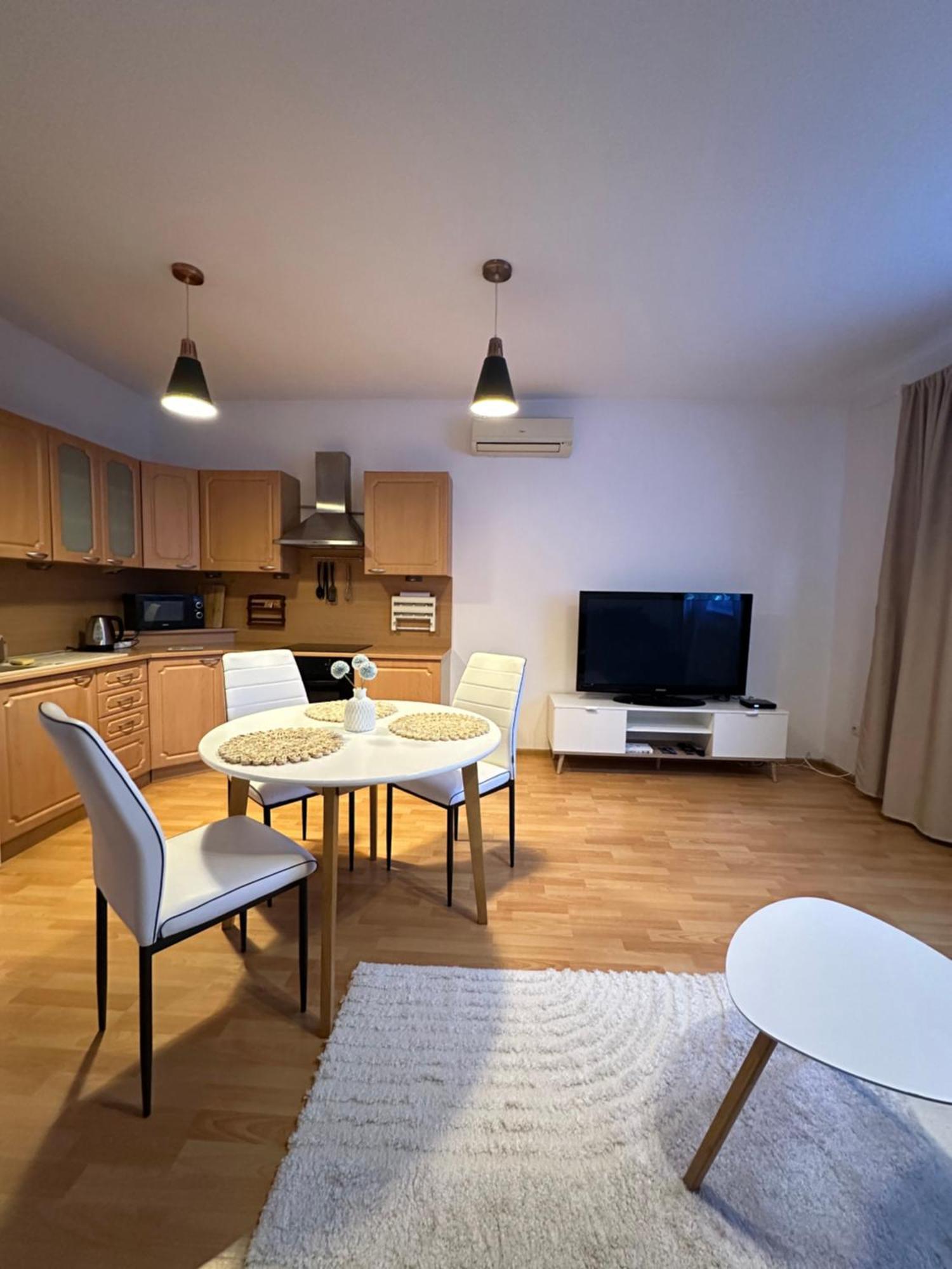 Modern & Cozy Apartment Near Hockey & Football Arena Bratislava Dış mekan fotoğraf